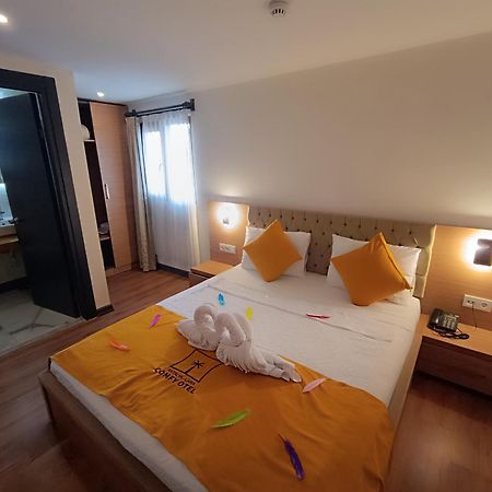 Comfy Otel Antalya Lara Екстер'єр фото