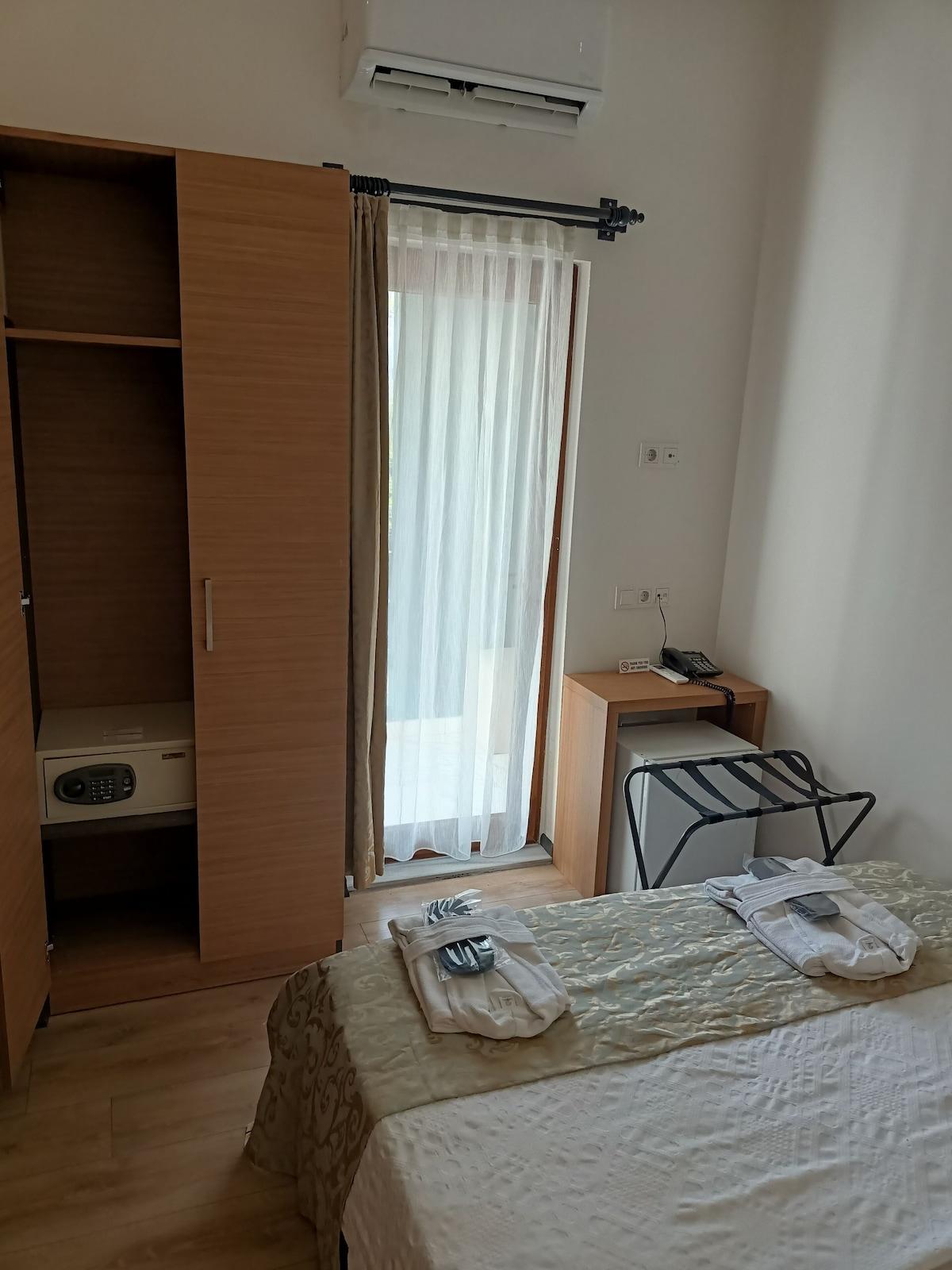 Comfy Otel Antalya Lara Екстер'єр фото