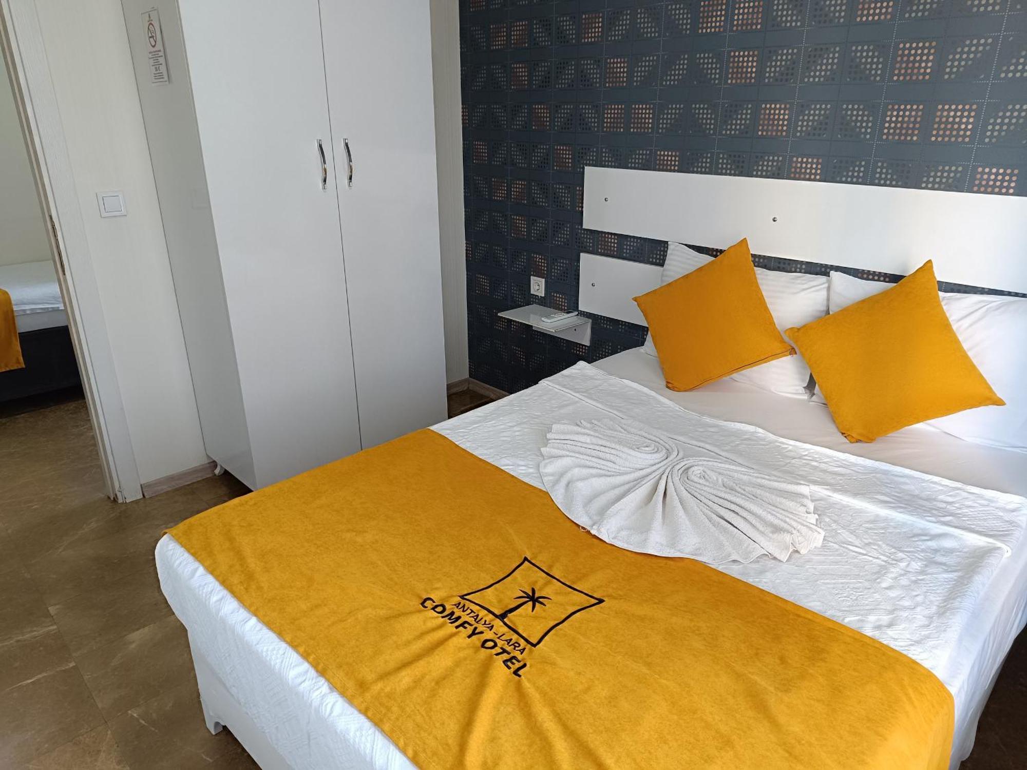 Comfy Otel Antalya Lara Екстер'єр фото